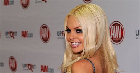 blonde adult stars|Call Em the Dirty Dozen: The 12 Most Popular Stars in Adult。